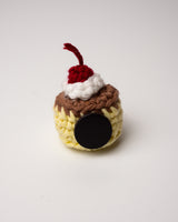 Crochet Pudding Keychain | Magnet